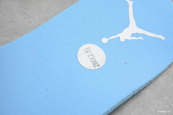 Rep UNC AO9944-441 (W) Jordan 1 Air Low 0731